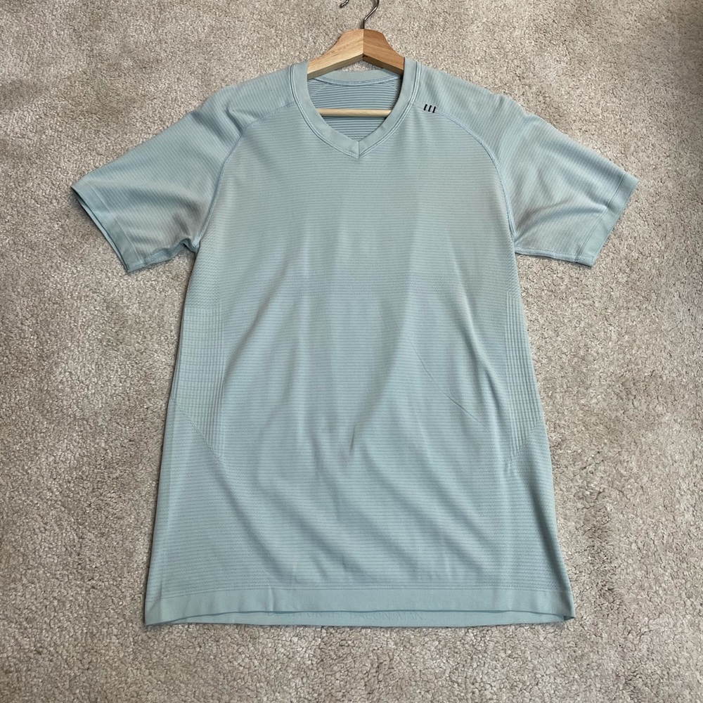 Men’s Lululemon Metal Vent Tech V-Neck